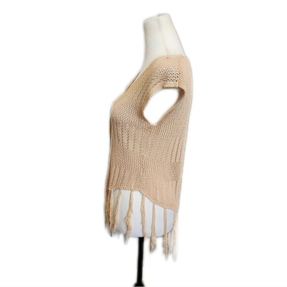 Open knit sleeveless lightweight sweater, asymmetrical hem w/ fringe, M - Picture 3 of 4